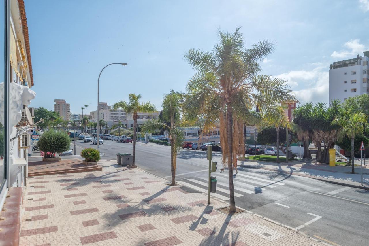 Bianca Chic Studio - Carihuela Beach At 300M Torremolinos Dış mekan fotoğraf